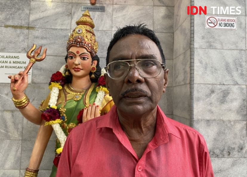 Ratusan Umat Hindu Rayakan Festival Navratri, Arak Rumah Sakti