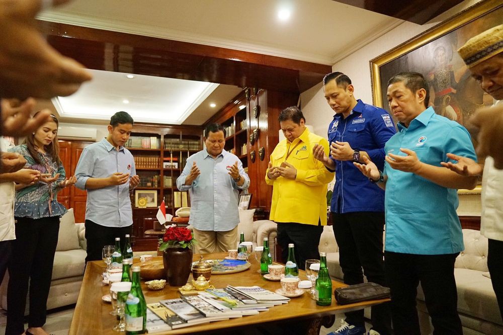 Potret Prabowo-Gibran Jelang Daftar ke KPU Selvi Ananda Dampingi Suami