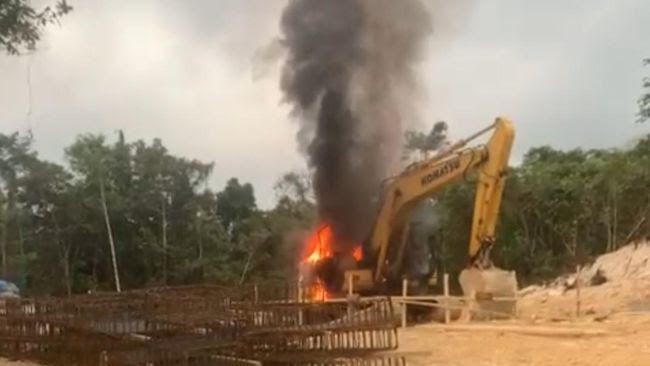 OPM Klaim Bakar Eksavator dan Tembak Aparat, Polisi: Tidak Ada Korban