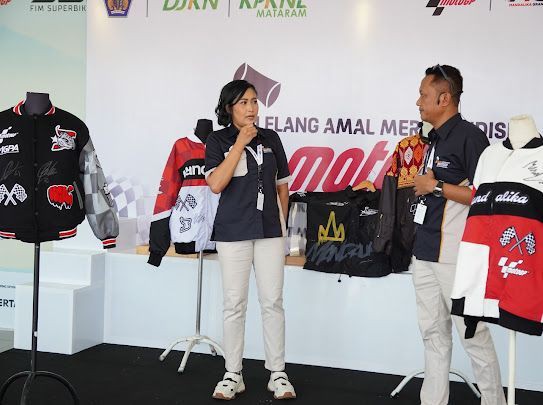 Jaket Bertanda Tangan Pembalap Top MotoGP Terjual Seharga Rp24,2 Juta 