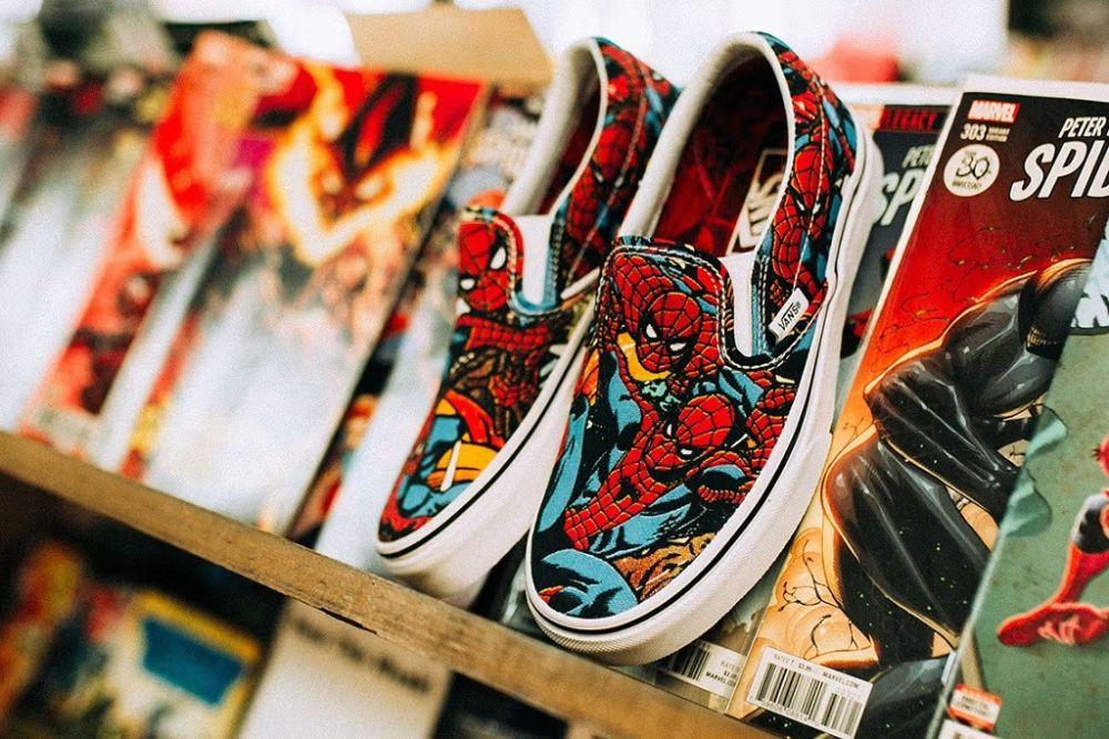 Sepatu vans outlet marvel