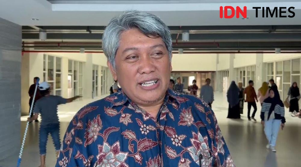 Damkar Makassar Evakuasi Dosen-Mahasiswa Terjebak Lift di Unifa