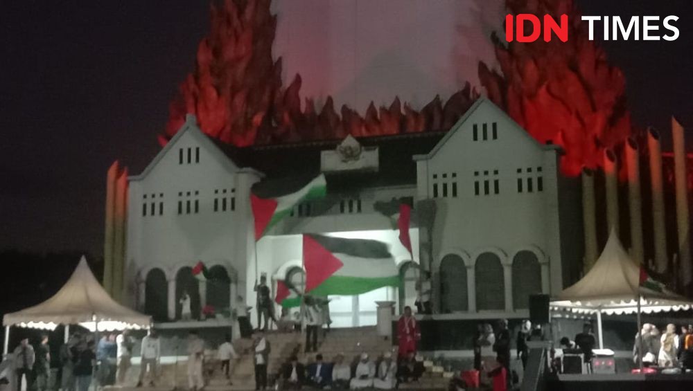 Aksi Bela Palestina, Ribuan Orang Padati Monumen Mandala di Makassar