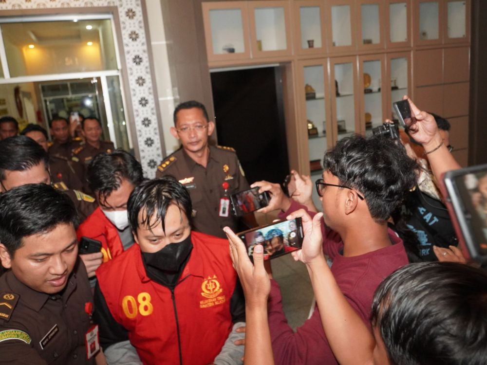 Penyidik Kejati Sumsel Geledah Kantor Pelayanan Pajak di Palembang