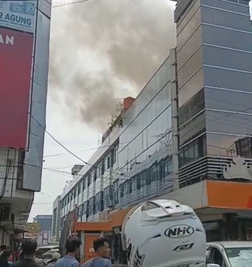 Ruko Pasar Tengah Bandar Lampung Terbakar, Kerugian Capai Rp100 Juta