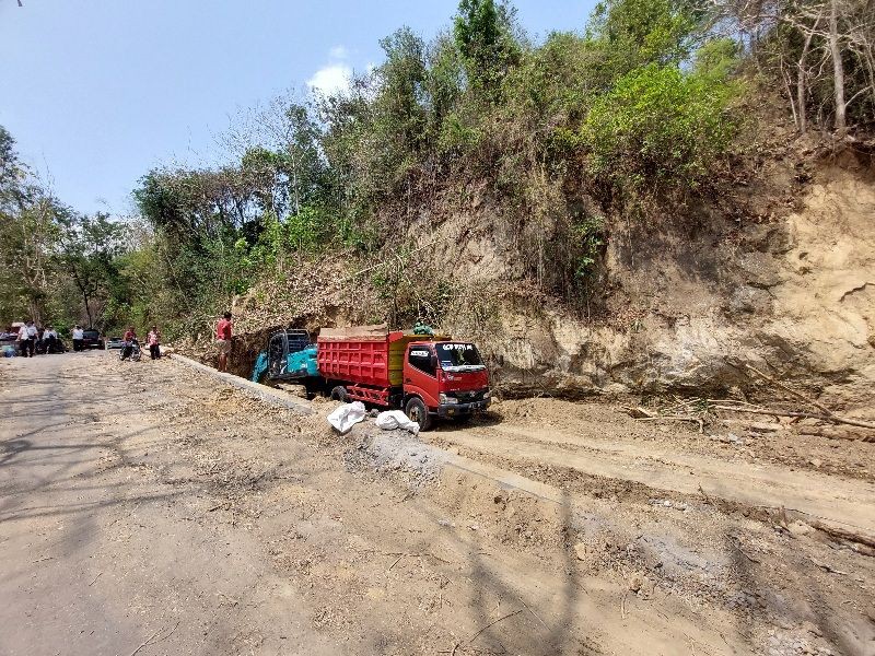 Pemkab Sleman Tutup 2 Aktivitas Penambangan Tak Berizin di Prambanan 