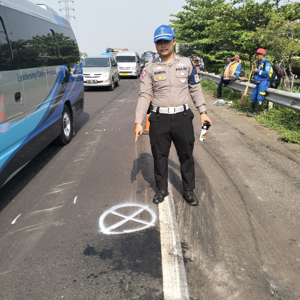Kecelakaan Tol Purbaleunyi: Satu Penumpang Bus Tewas, Tiga luka-luka