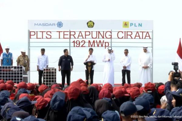 Energi Hijau PLN Lewat PLTS Terapung Terbesar Di ASEAN