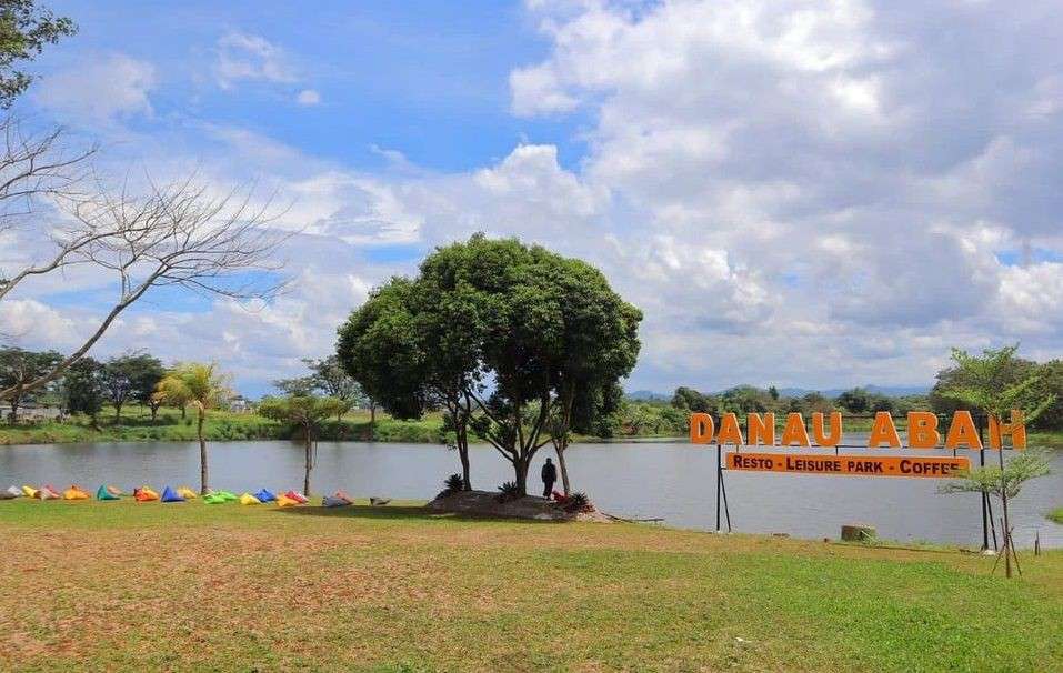 Wisata Danau Abah Cisauk Lokasi Rute Dan Harga Tiket