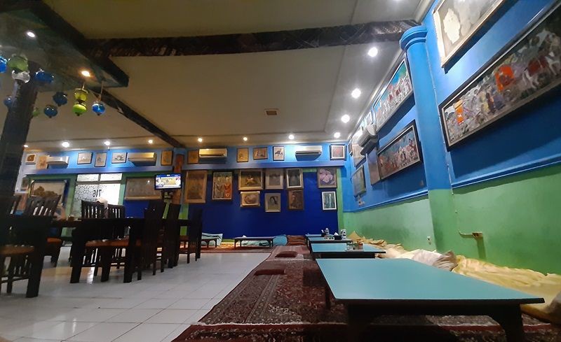 7 Tempat Makan Malam di Jakarta Selatan, Buka 24 Jam lho!