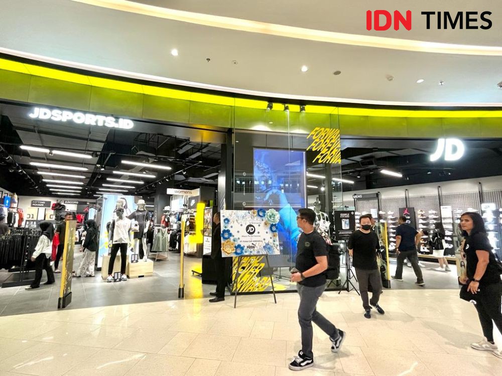 10 Potret Gerai Pertama JD Sport di Semarang, Bikin Kalap Belanja