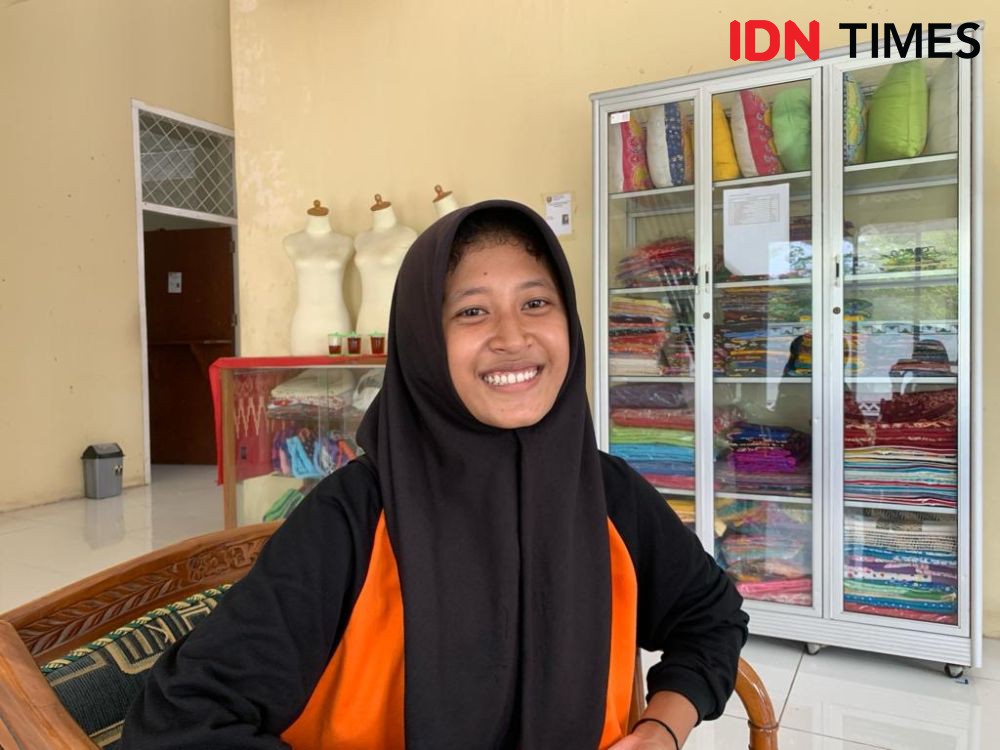 Satu-satunya di Lampung, Jurusan Kriya SMKN 5 Balam Ciptakan Wirausaha