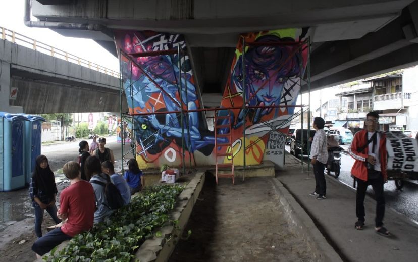 47 Seniman Lokal dan Asing Penuhi Fly Over Amplas dengan Mural