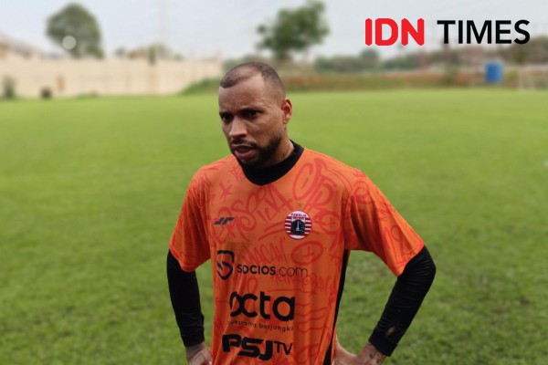 Thomas Doll Menanti Tuah Gustavo Almeida di Persija