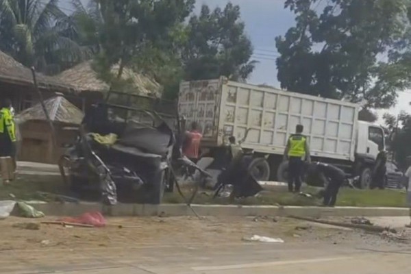 Kecelakaan Truk dan Pikap di Jalinsum Ogan Ilir Tewaskan 1 Orang
