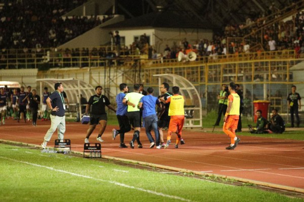Bantah Jadi Provokator, Dokter PSMS Sebut Ditendang Ofisial Persiraja