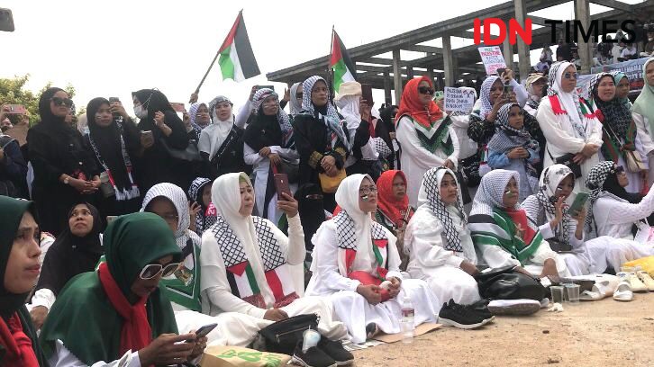 Bela Palestina, Ribuan Masyarakat Kepri Berkumpul di Kota Batam