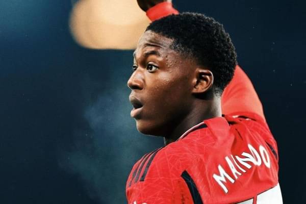 Profil Kobbie Mainoo, Wonderkid Muda Gelandang MU