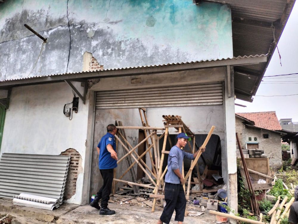 Angin Puting Beliung Terjang Ratusan Rumah di Kabupaten Tangerang