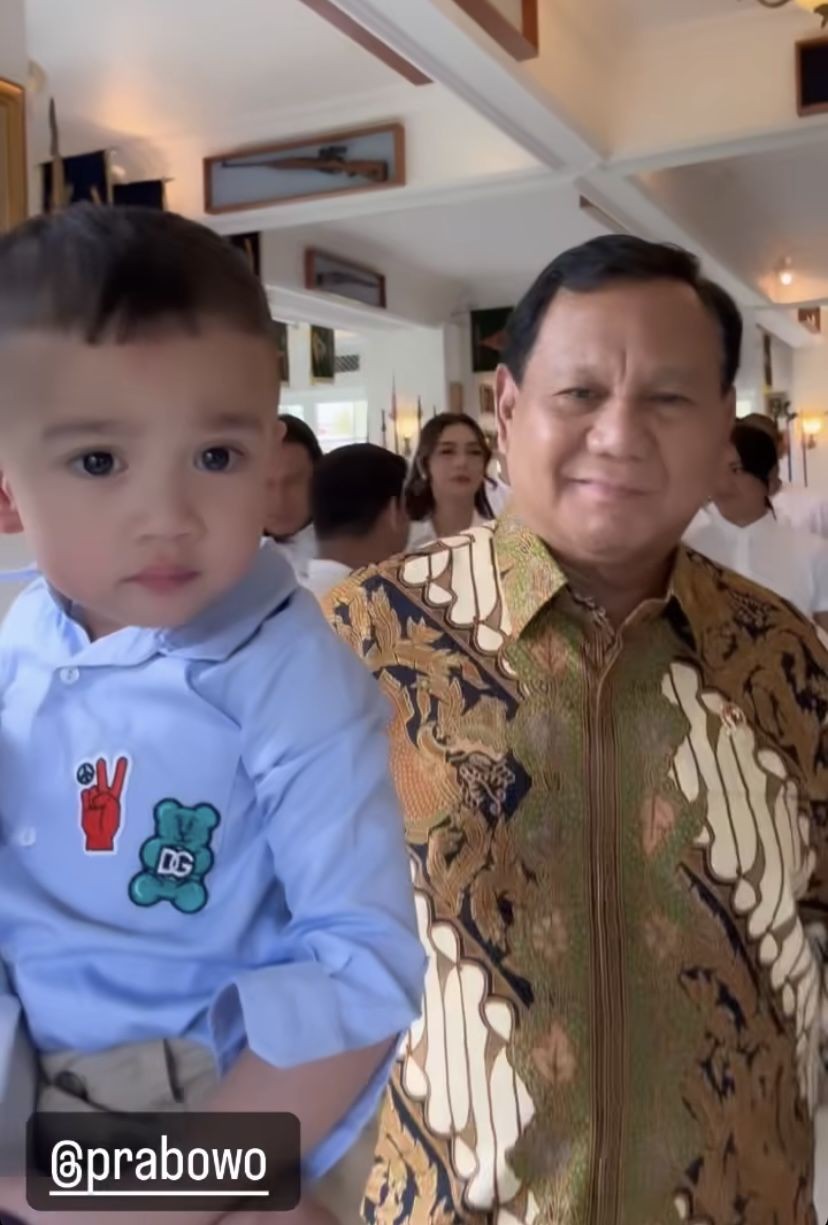 Momen Cipung Ketemu Prabowo Selfie Bersama Nih