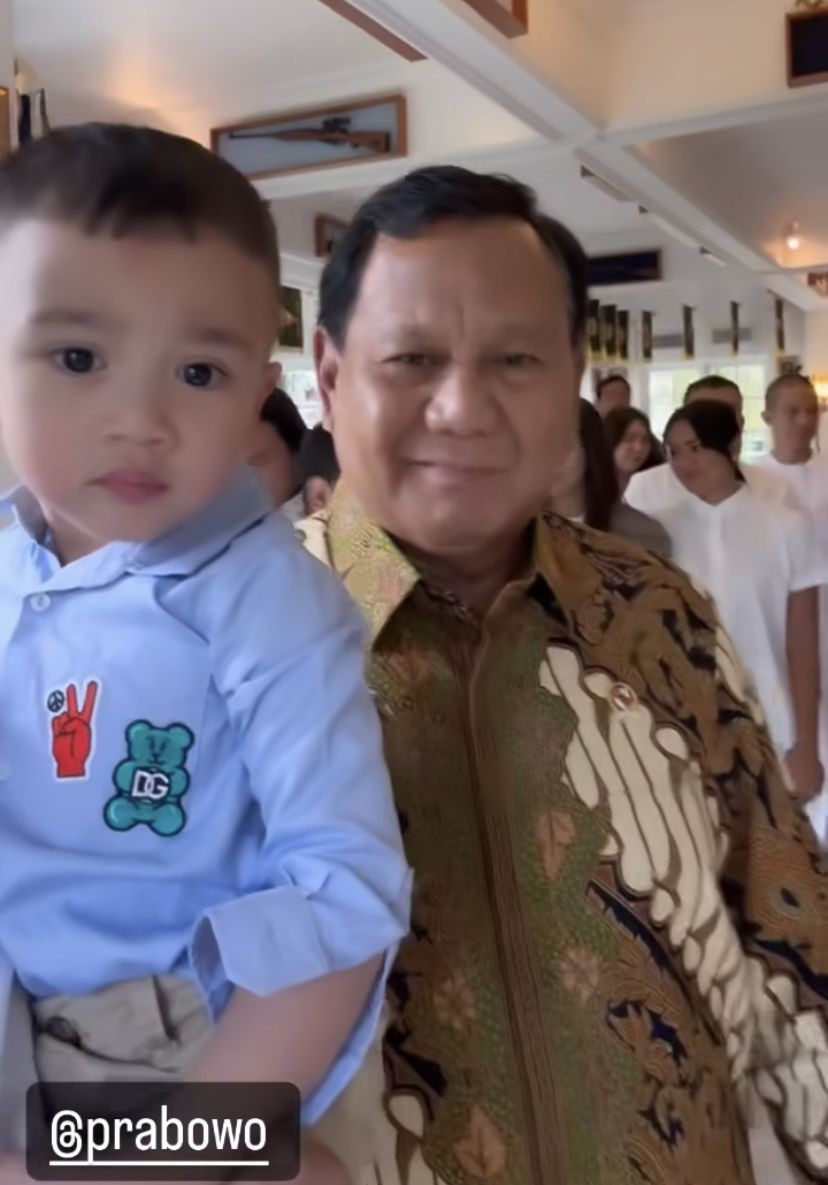 Momen Cipung Ketemu Prabowo Selfie Bersama Nih