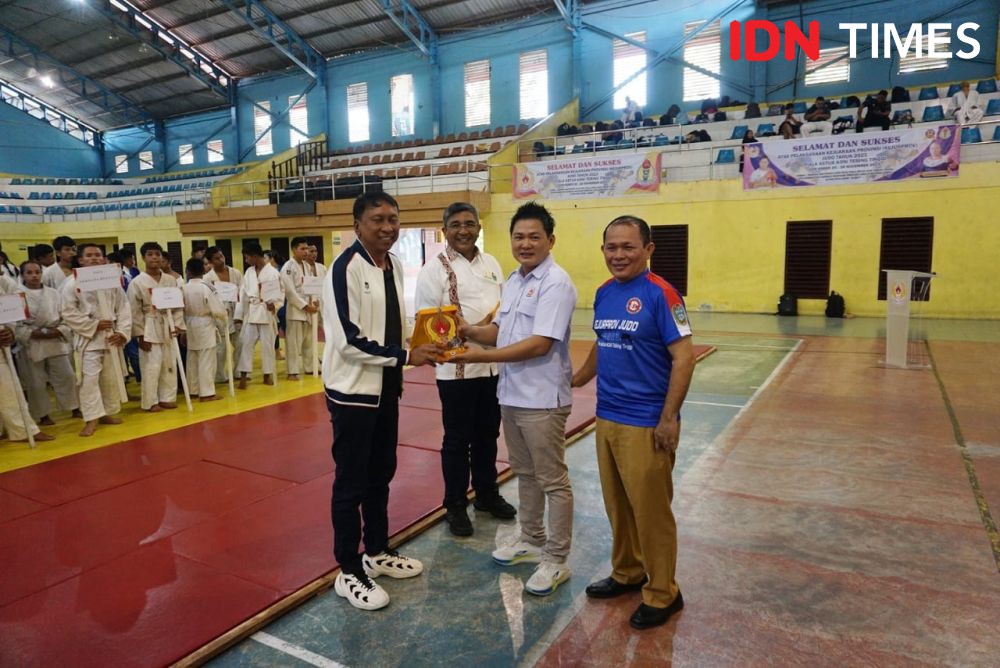 Borong 16 Emas, Medan Juara Umum Kejurprov Judo di Tebing Tinggi