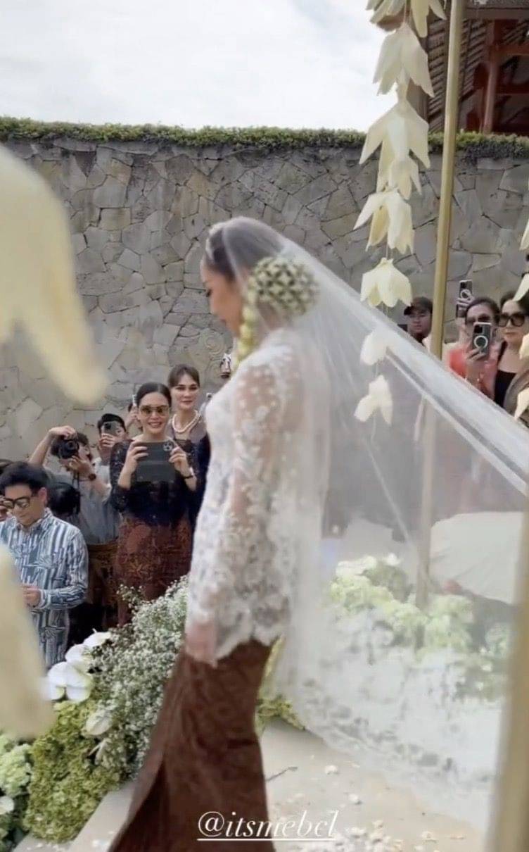 7 Potret Intim Akad Nikah BCL Dan Tiko Aryawardhana Di Bali