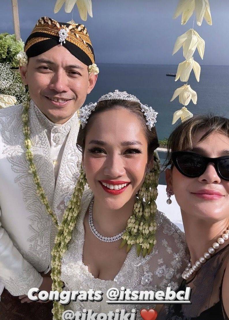 7 Potret Artis Di Akad Nikah BCL Dan Tiko Aryawardhana