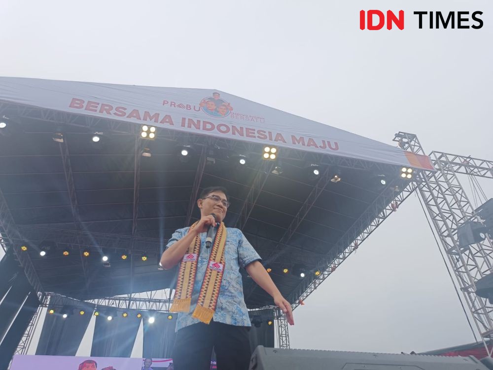 Suarakan Prabowo-Gibran, Prabu Gelar Konser Dewa19 di Lampung