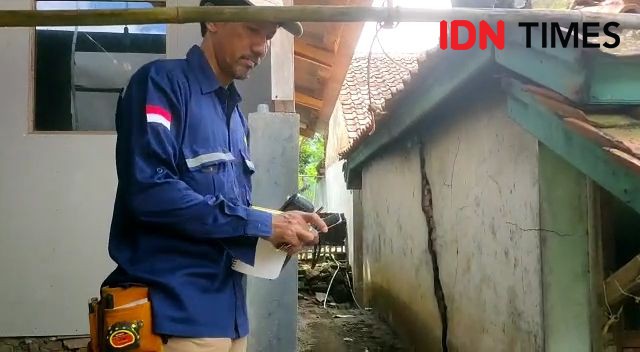 Diguyur Hujan, Pergerakan Tanah Ancam Puluhan Rumah di Majalengka