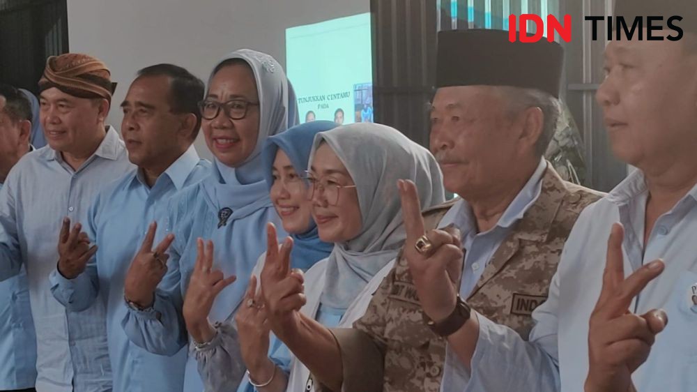Dua Adik Jokowi Salam Dua Jari, Masuk Anggota P-Perisai 