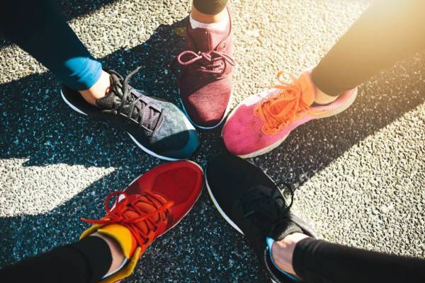 9 Rekomendasi Sepatu Running Terbaik Untuk Pria