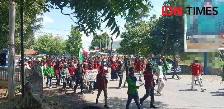 Demo Puluhan Mahasiswa IMM di Polres Bima Berakhir Ricuh
