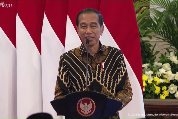 Jokowi Teken Kenaikan Gaji Komisioner Komnas HAM Hampir 100 Persen