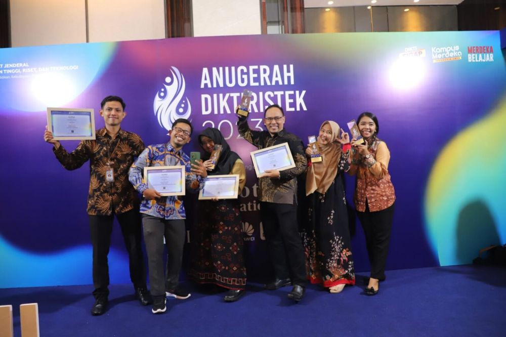 Dua PTN Lampung Borong Penghargaan Anugerah Diktiristek 2023