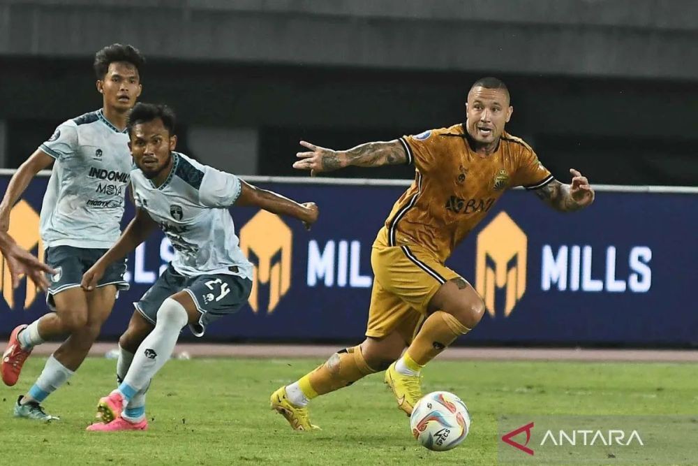 Debut Apik Radja Nainggolan Bersama Bhayangkara FC di Liga 1