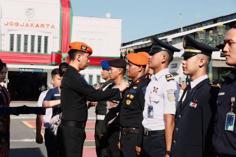 PT KAI Daop 6 Tambah Petugas Sambut Libur Nataru