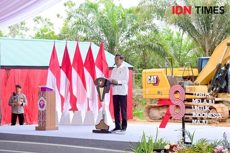 Cek Harga Kebutuhan Pokok, Jokowi Kunjungi Pasar Waru di PPU 
