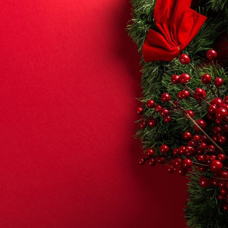 [QUIZ] Pilih Warna Natal Kesukaanmu untuk Mengungkap Pencapaian Terbesar di Tahun Ini