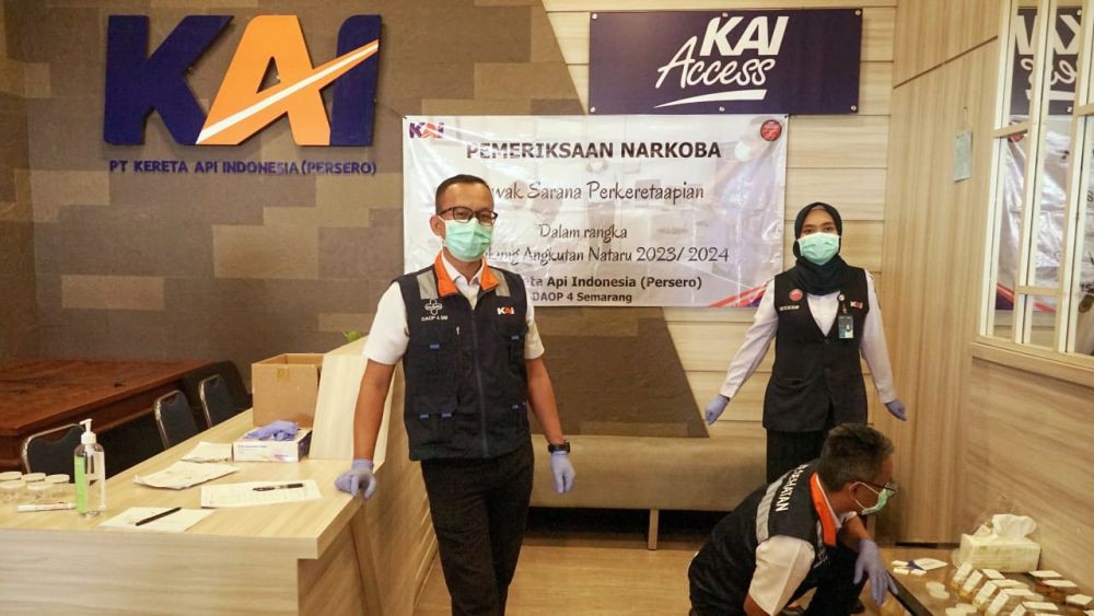 Tugas Nataru, Masinis dan Kondektur KA di Semarang Dites Narkoba