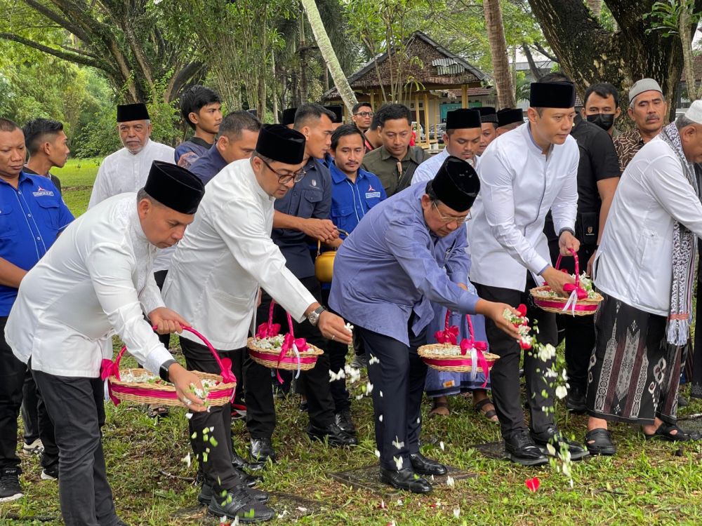 Ziarah Kuburan Massal Siron, SBY Kenang Datang ke Aceh saat Tsunami