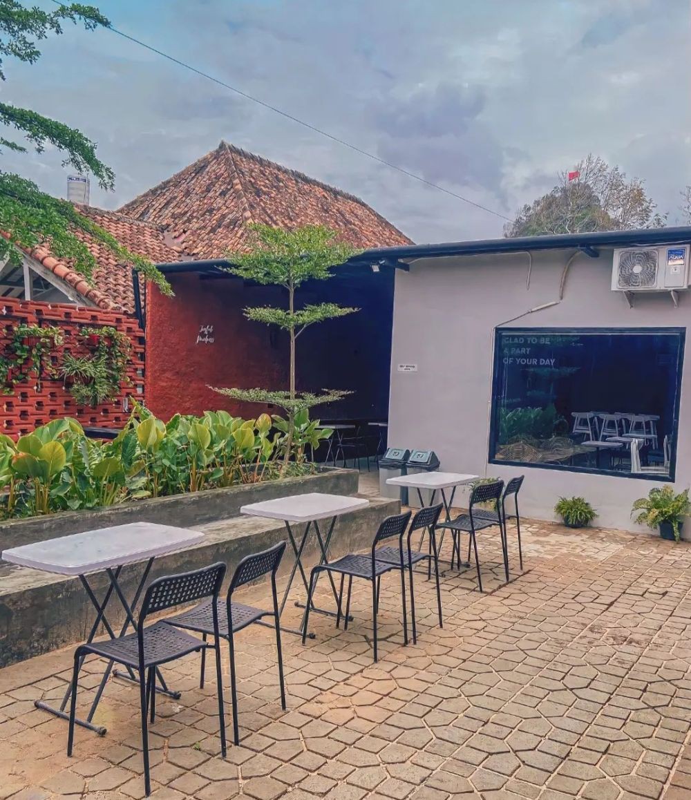 Rekomendasi Coffee Shop Murah Bandar Lampung, Tempatnya Cozy Abis