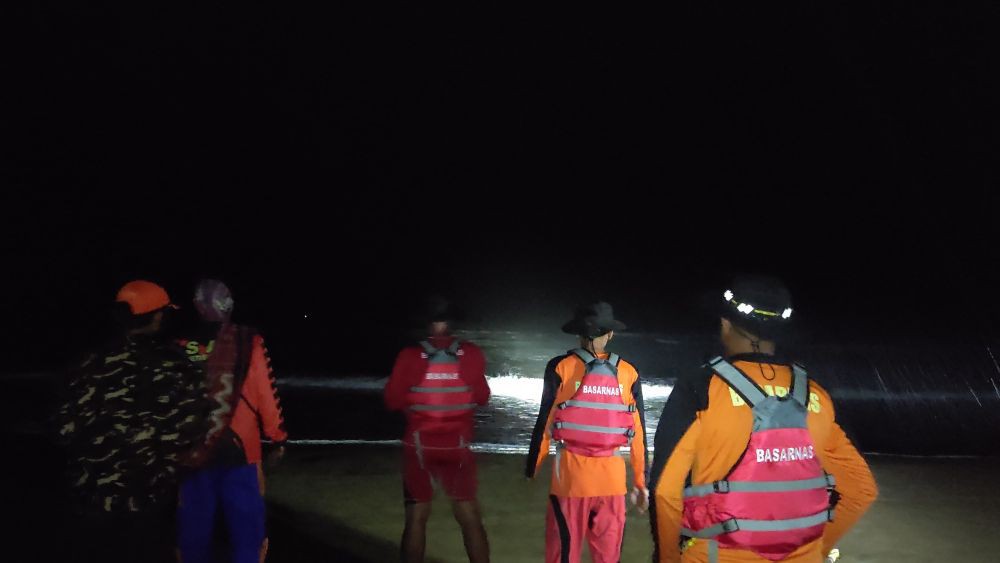 2 Hari Pencarian, Satu Anak yang Terseret Ombak Pantai Jetis Cilacap Ditemukan