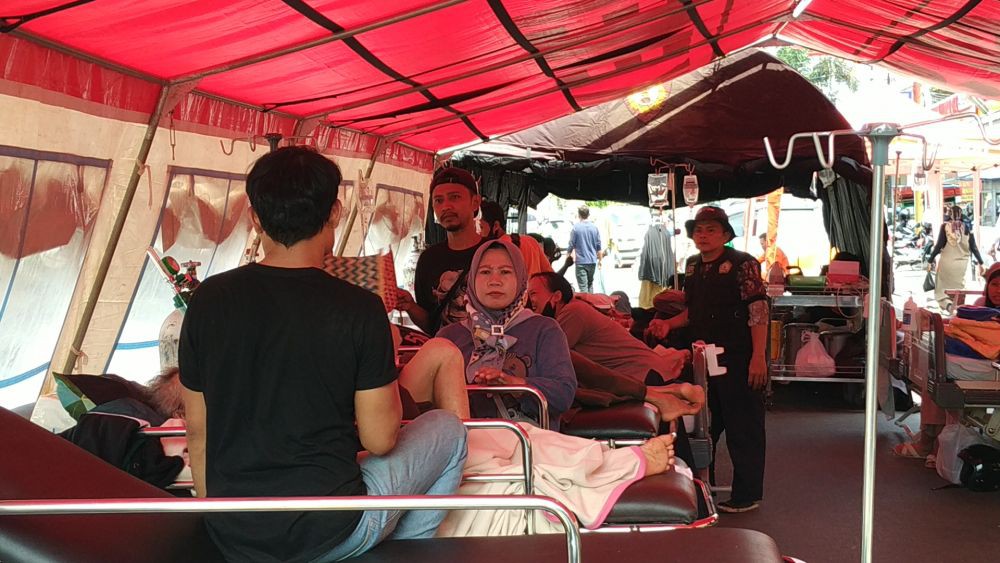 Pasien RSUD Sumedang Masih Dirawat di Tenda Usai Terdampak Gempa