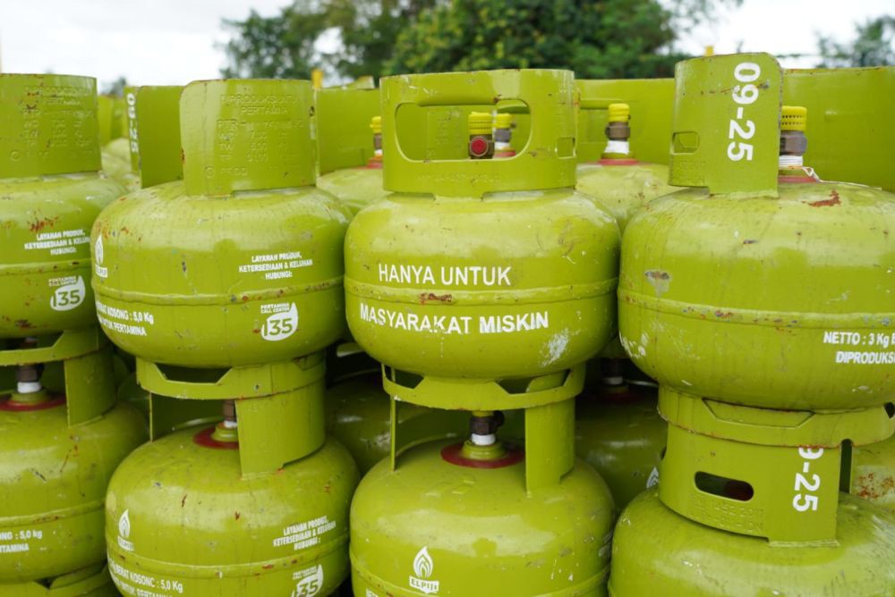 LPG Subsidi Langka, Sejumlah Warga Demo di Kantor Bupati PPU