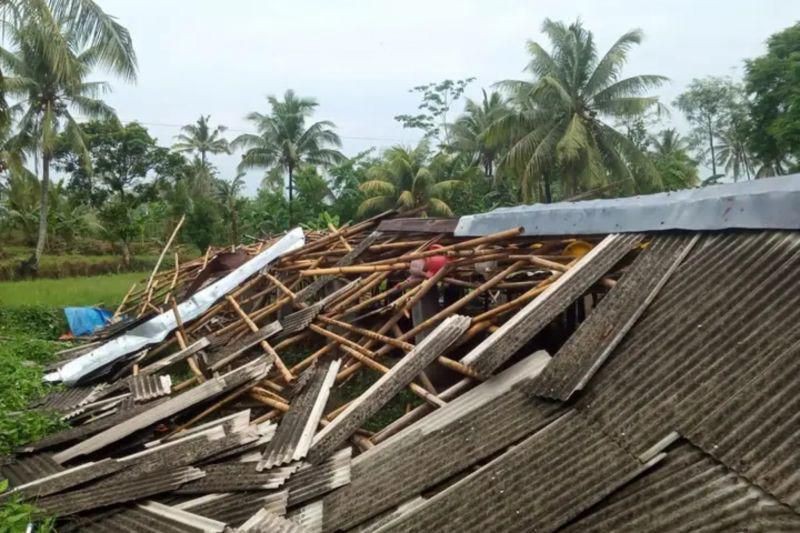 92 Lokasi di Gunungkidul Terdampak Bencana Angin Kencang