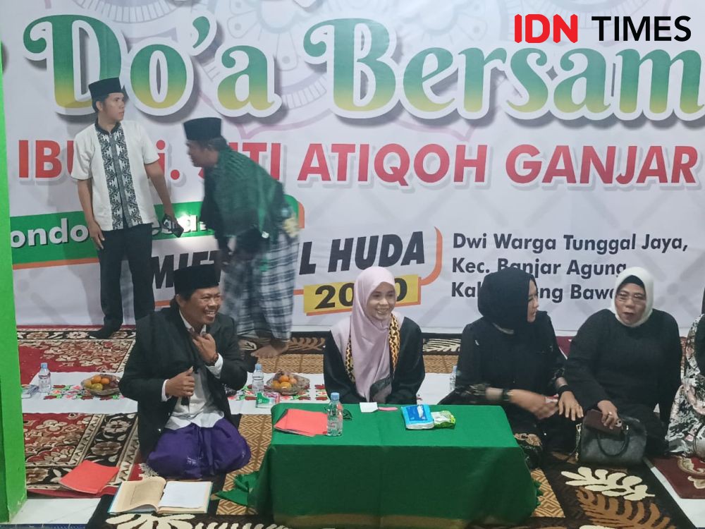 Bermalam di Ponpes Miftahul Huda Lampung, Siti Atikoh: Ini Keberkahan