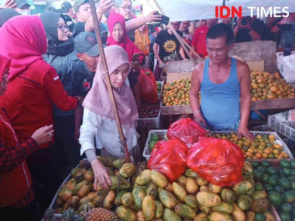 Momen Siti Atikoh Terpesona Jolang Jaling: Ketemu Sepupu Petai