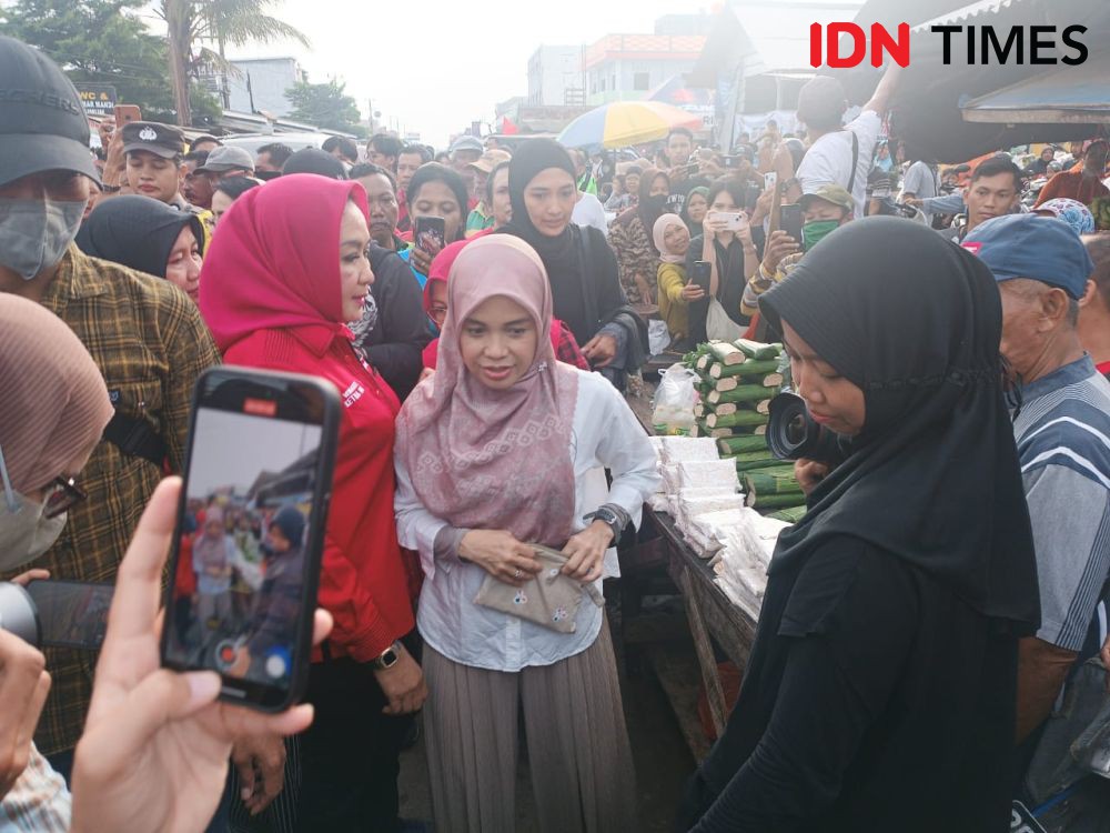 Momen Siti Atikoh Terpesona Jolang Jaling: Ketemu Sepupu Petai