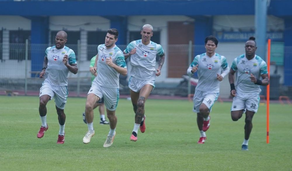Igbonefo Optimis Persib Mampu Finish di 4 Besar Liga Indonesia
